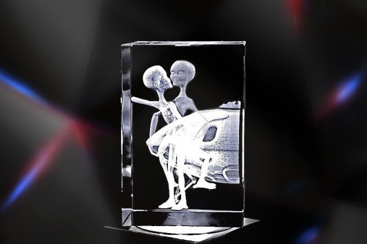 Alien in Love | 3D Motiv Glasinnengravur