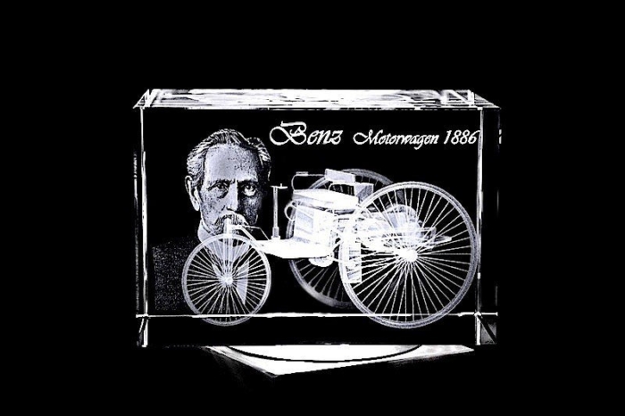 Carl Benz Motorwagen 1886 | 3D Motiv Glasinnengravur