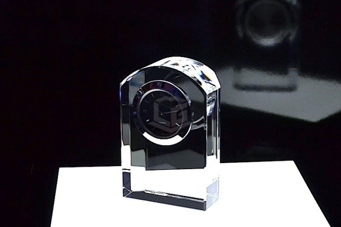 Kristallglas Insertion Uhr 2 | 2D/3D Glasinnengravur