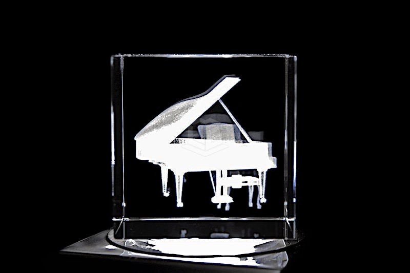 Klavier-Piano / Konzertflügel | 3D Motiv Glasinnengravur