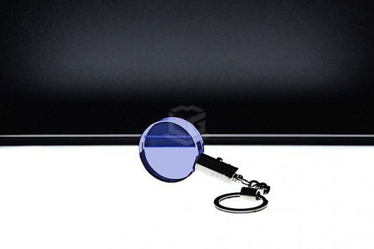 Schlüsselanhänger rund mit blauen Licht | 2D Glasinnengravur